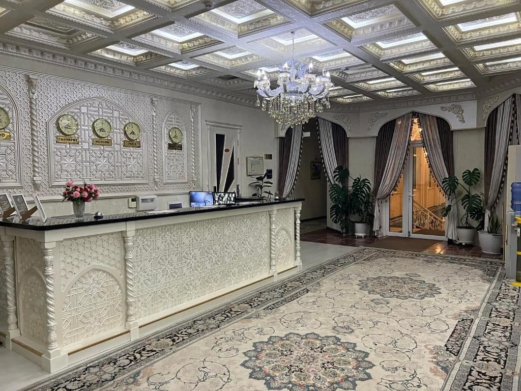 ideal-hotel